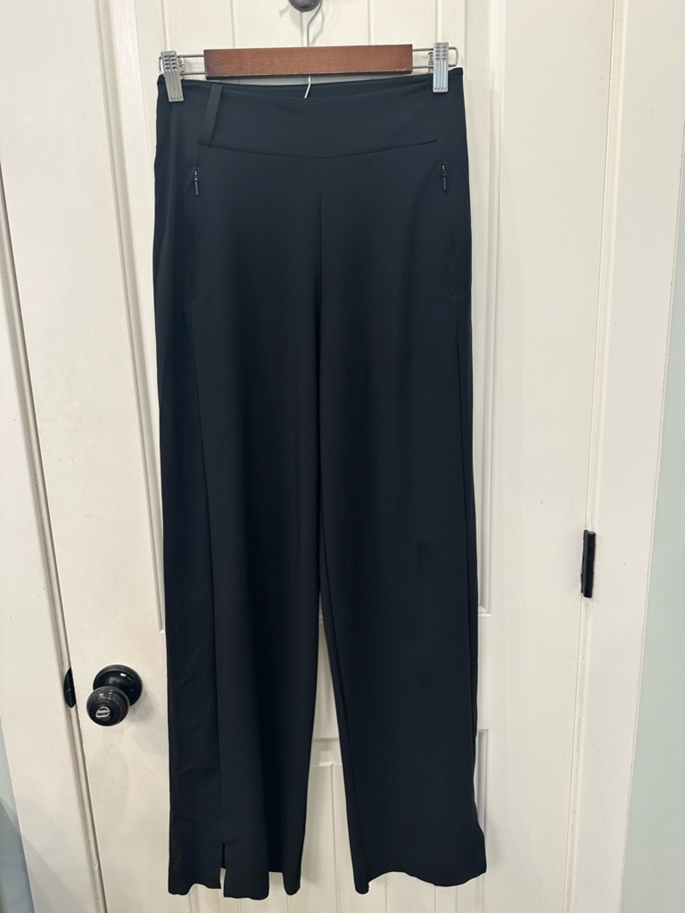 Athleta Black Wide Leg Pull On Trousers Pant 0 Minimalist Quiet Luxury Corporate
